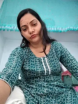 Snapshot of Anushka_Singh0 chatting on 27, 3, 2026 Anushka Singh0 online show from 27, 3, 2026