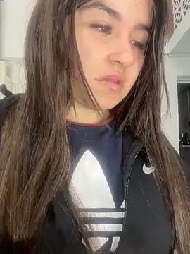 Anya Volker online show from 24, 3, 2026