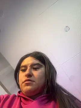 Anya Volker online show from 7, 4, 2026