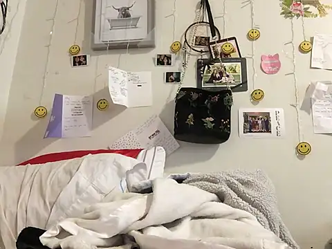 Girlnextdoor242 online show from 17, 2, 2026