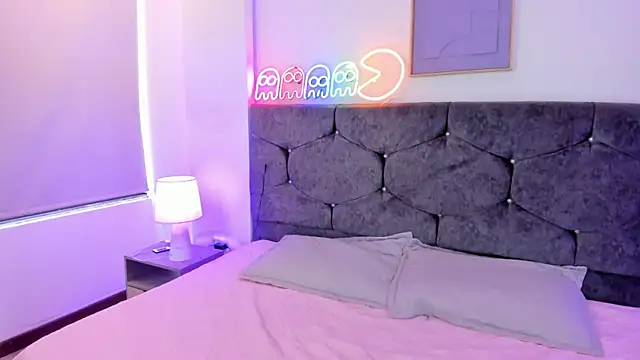 Snapshot of Megan_Morphy chatting on 21, 3, 2026 Megan Morphy online show from 21, 3, 2026