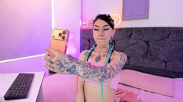 Snapshot of Megan_Morphy chatting on 27, 3, 2026 Megan Morphy online show from 27, 3, 2026