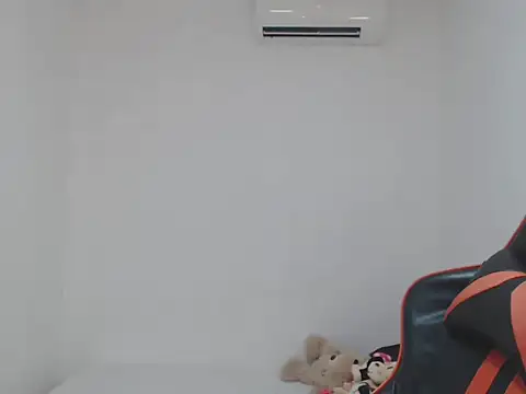 Snapshot of vintoria_1 chatting on 10, 3, 2026 vintoria 1 online show from 10, 3, 2026