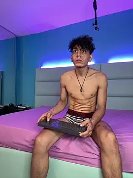 abrilandjulian online show from 18, 2, 2026