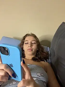 Snapshot of Aneruivinhaa chatting on 20, 3, 2026 Aneruivinhaa online show from 20, 3, 2026