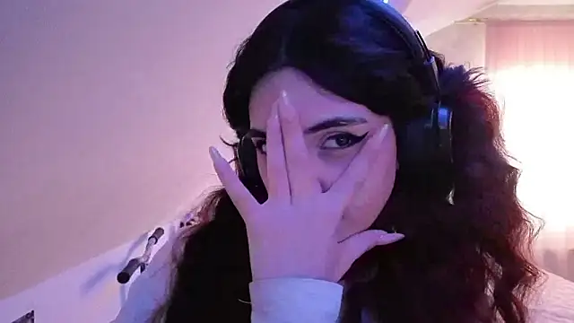 Blissmissataeses online show from 22, 2, 2026