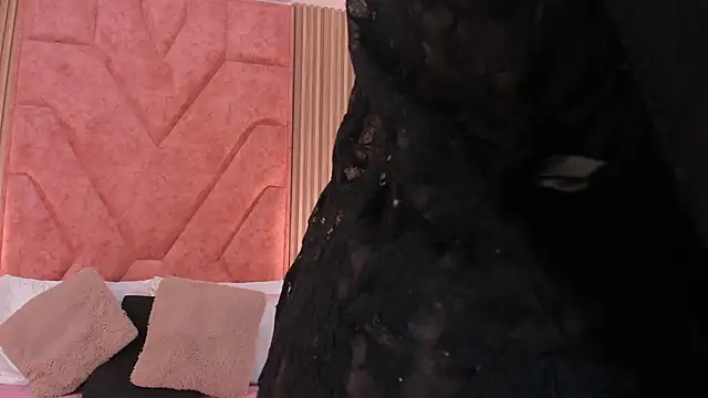 Snapshot of DanielaLeroy chatting on 14, 3, 2026 DanielaLeroy online show from 14, 3, 2026