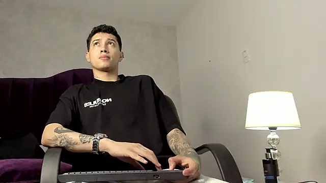 Snapshot of JoshBeech chatting on 6, 3, 2026 JoshBeech online show from 6, 3, 2026