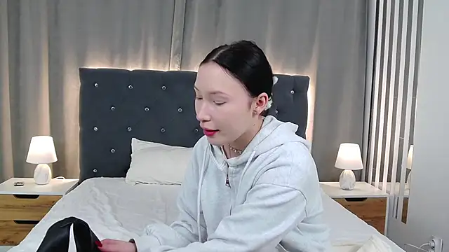 Snapshot of VikkyVonn chatting on 15, 3, 2026 VikkyVonn online show from 15, 3, 2026