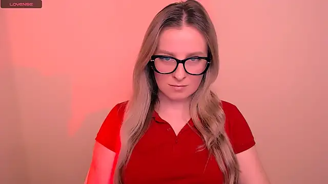 Snapshot of AnnePeach chatting on 20, 3, 2026 AnnePeach online show from 20, 3, 2026