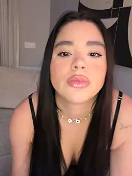 lanaprado online show from 5, 4, 2026