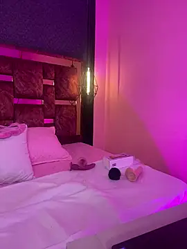 Veronicaa lodge1 online show from 1, 4, 2026