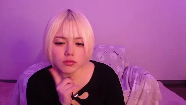 Snapshot of uru_luv000 chatting on 3, 3, 2026 uru luv000 online show from 3, 3, 2026