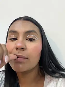 AprilBom online show from 31, 3, 2026