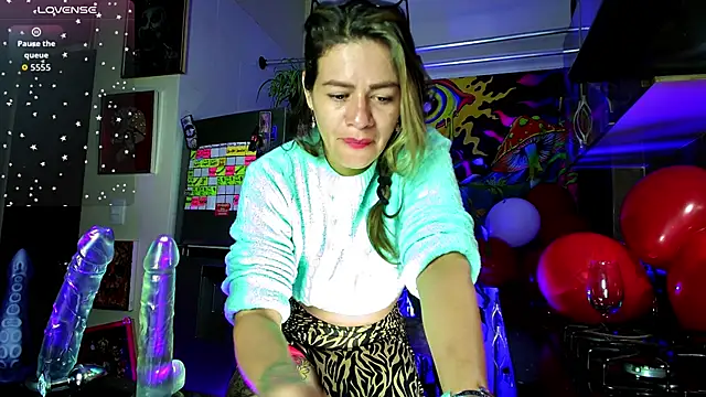 oriana thomson01 online show from 13, 3, 2026