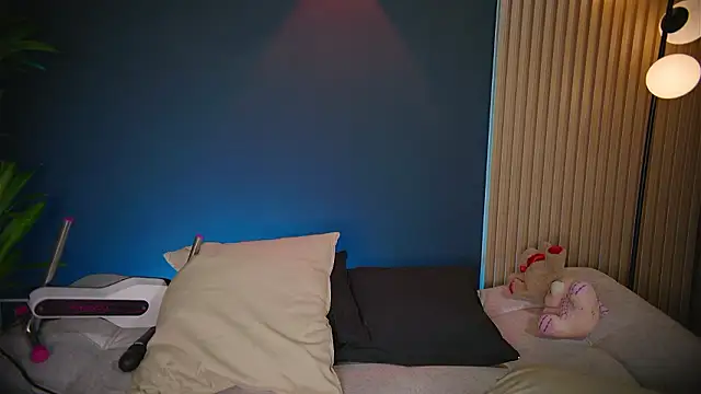 Snapshot of Sophie_Blake_NE chatting on 18, 2, 2026 Sophie Blake NE online show from 18, 2, 2026