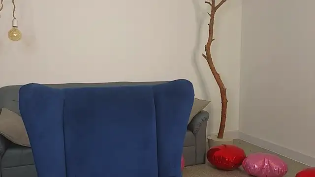 DeliaEffy online show from 1, 4, 2026