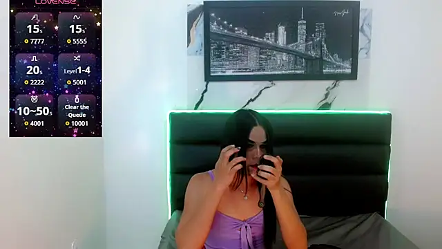 Karlaa Hernandez  online show from 30, 3, 2026