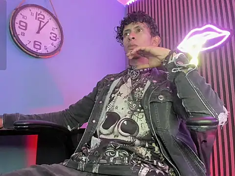 Snapshot of Maximoking26 chatting on 7, 3, 2026 Maximoking26 online show from 7, 3, 2026