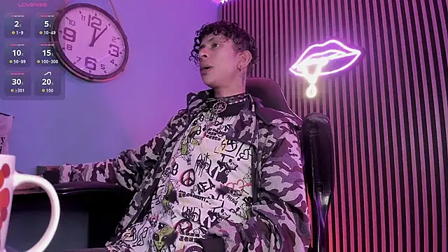 Snapshot of Maximoking26 chatting on 8, 3, 2026 Maximoking26 online show from 8, 3, 2026