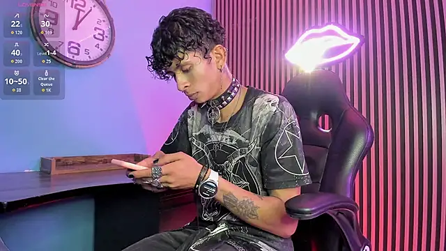 Snapshot of Maximoking26 chatting on 14, 3, 2026 Maximoking26 online show from 14, 3, 2026