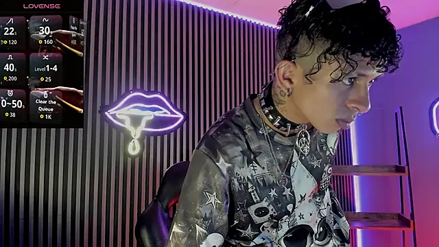 Snapshot of Maximoking26 chatting on 31, 3, 2026 Maximoking26 online show from 31, 3, 2026