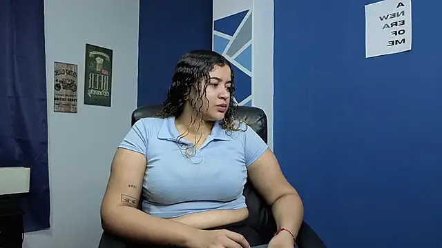 Snapshot of goodgirlxxl chatting on 8, 4, 2026 goodgirlxxl online show from 8, 4, 2026