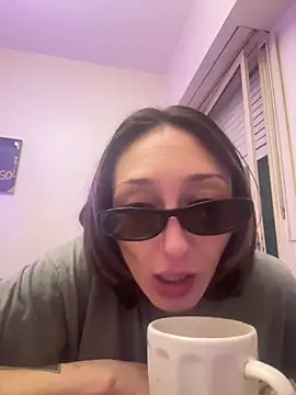 Snapshot of FrutillitaXX chatting on 16, 2, 2026 FrutillitaXX online show from 16, 2, 2026