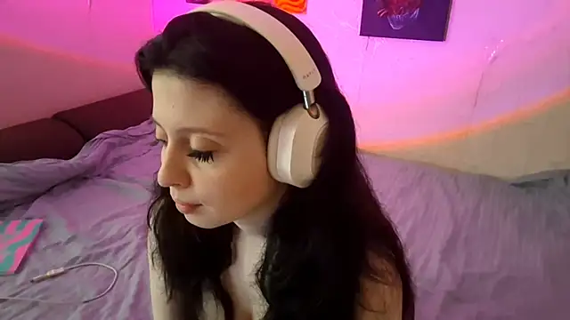 MindyMinty online show from 6, 3, 2026