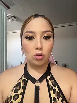 Kiarhatrixie1 online show from 25, 2, 2026