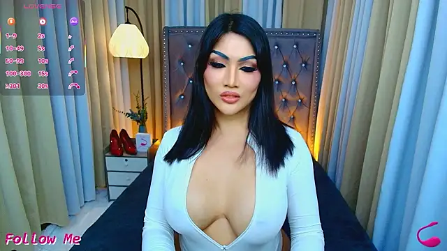 Snapshot of Laureen_Hilton chatting on 7, 3, 2026 Laureen Hilton online show from 7, 3, 2026