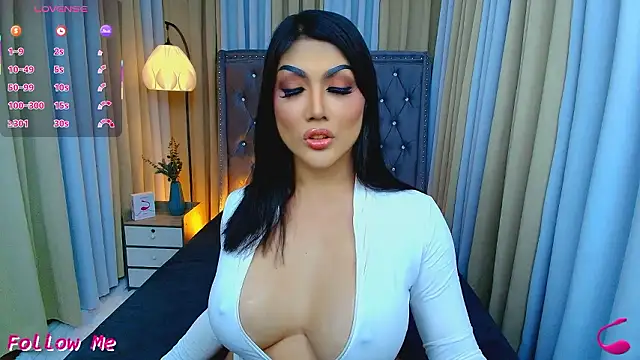 Snapshot of Laureen_Hilton chatting on 22, 3, 2026 Laureen Hilton online show from 22, 3, 2026