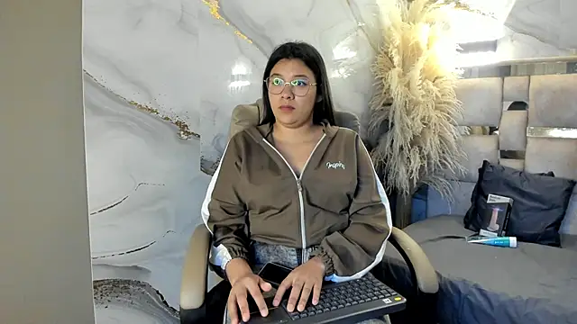 Snapshot of belen_green chatting on 9, 4, 2026 belen green online show from 9, 4, 2026