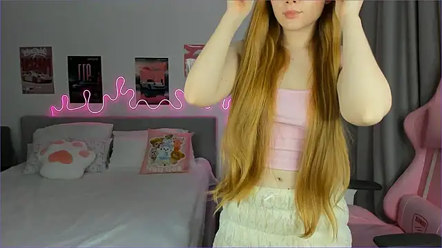 Snapshot of EvaRaee chatting on 15, 3, 2026 EvaRaee online show from 15, 3, 2026