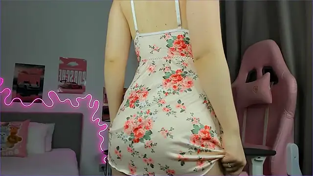 Snapshot of EvaRaee chatting on 22, 3, 2026 EvaRaee online show from 22, 3, 2026