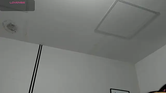 evangeline valencia online show from 31, 3, 2026