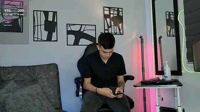 Snapshot of nico_pelusa chatting on 28, 3, 2026 nico pelusa online show from 28, 3, 2026