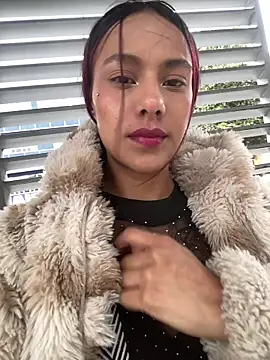 Emily-Fire online show from 25, 2, 2026