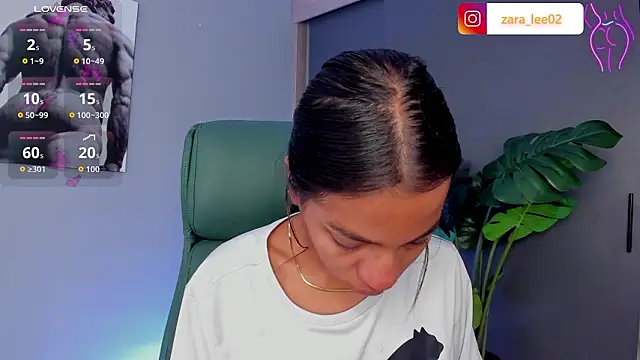 Snapshot of zara_leee chatting on 16, 3, 2026 zara leee online show from 16, 3, 2026