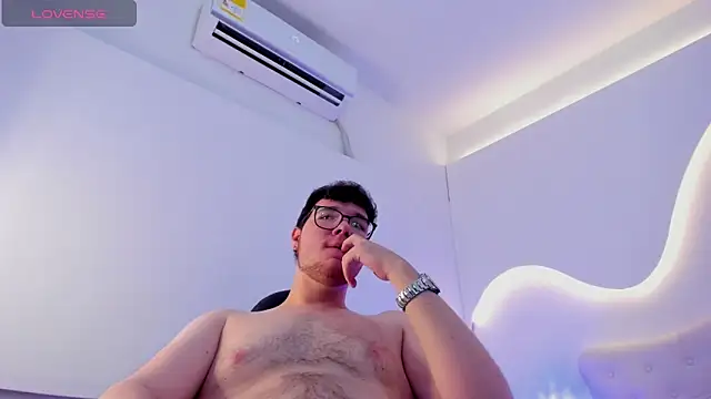 Snapshot of king_samuels chatting on 17, 2, 2026 king samuels online show from 17, 2, 2026