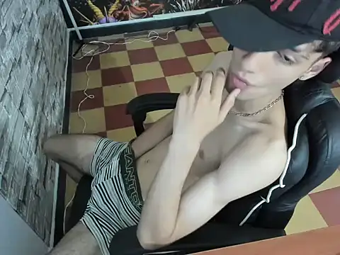 Snapshot of wex_077 chatting on 17, 3, 2026 wex 077 online show from 17, 3, 2026