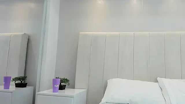 Snapshot of violetta_cutest_ chatting on 18, 3, 2026 violetta cutest online show from 18, 3, 2026