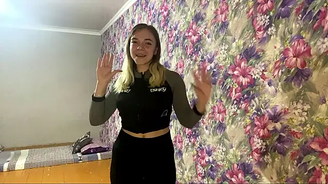 StephanieMarin online show from 21, 2, 2026