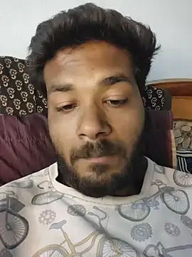 Cummt boy online show from 18, 2, 2026