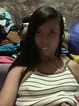 Snapshot of lady_moon09 chatting on 29, 3, 2026 lady moon09 online show from 29, 3, 2026