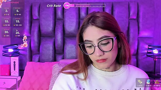 Snapshot of CloeDawson chatting on 8, 3, 2026 CloeDawson online show from 8, 3, 2026