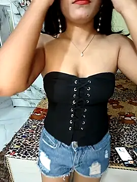 Snapshot of Cute-Sanvii chatting on 17, 2, 2026 Cute-Sanvii online show from 17, 2, 2026