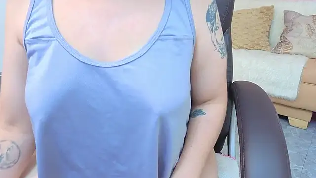 Chloe Noire online show from 9, 3, 2026