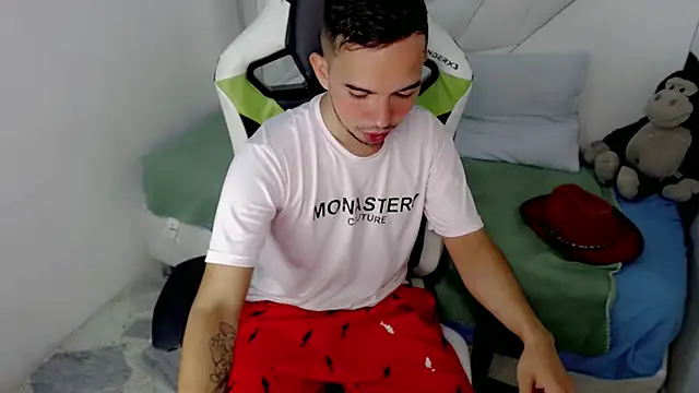 Valakk  online show from 18, 2, 2026