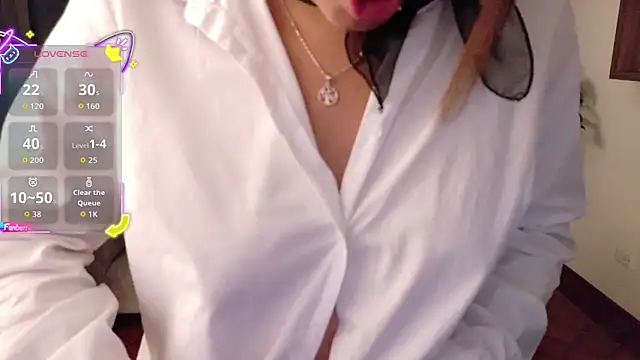 Alessia Monroe  online show from 3, 3, 2026